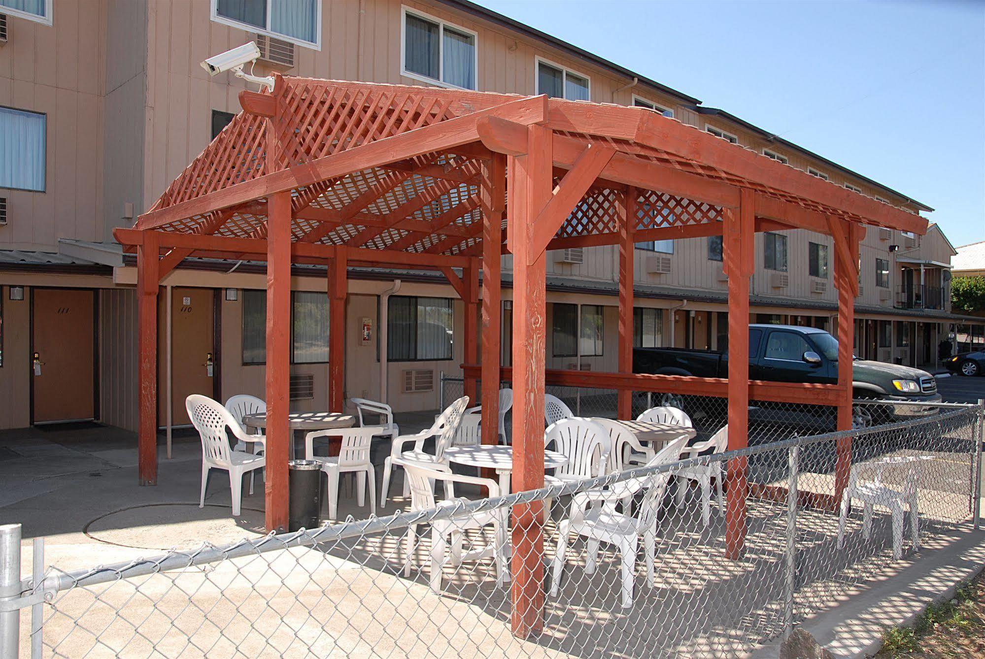 Redmond Inn Dış mekan fotoğraf