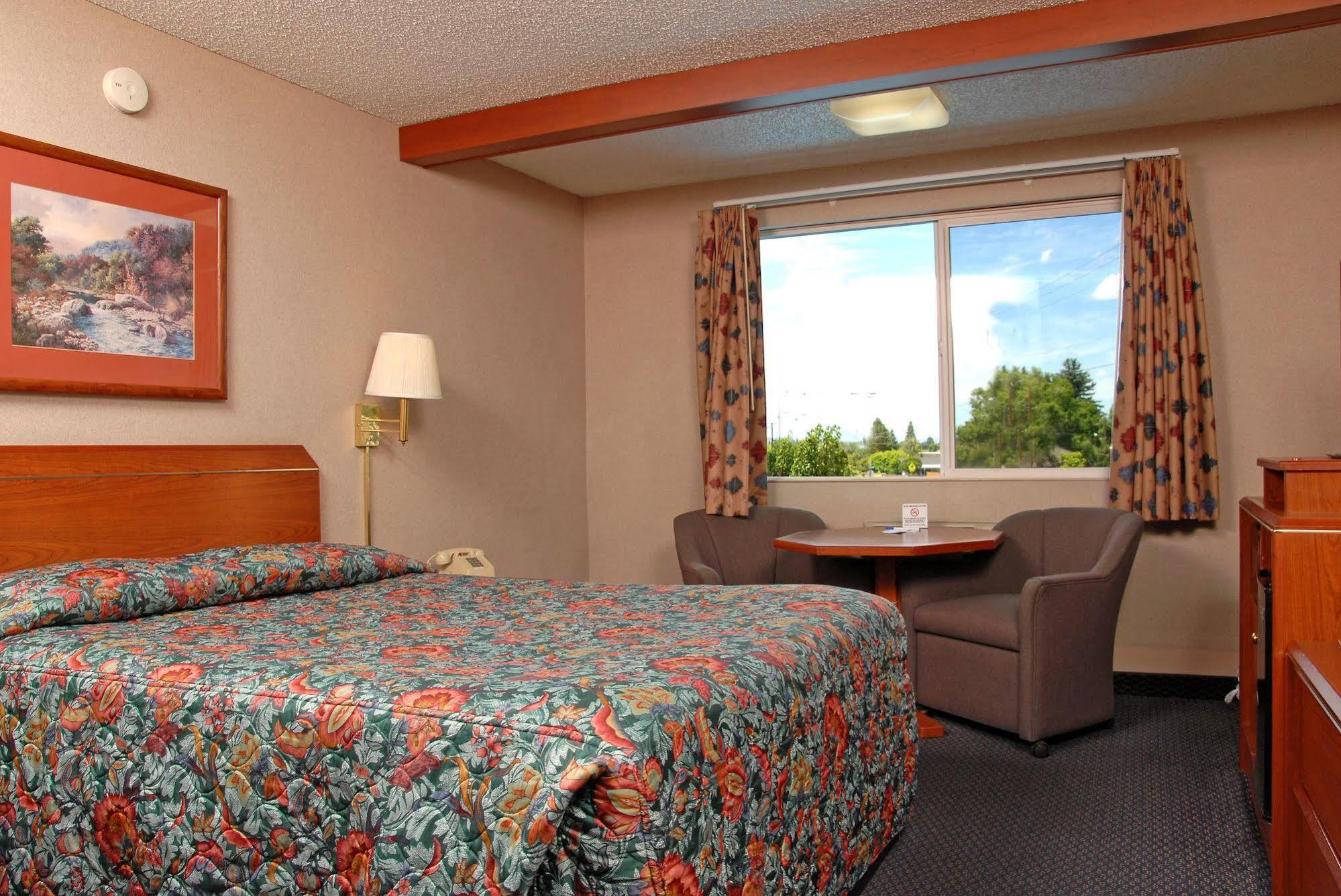 Redmond Inn Dış mekan fotoğraf